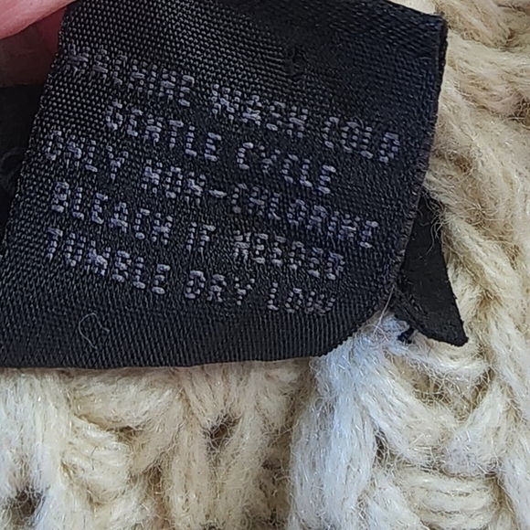 Steve Madden Chunky Knit Cream Sweater Cowl Turtleneck Poncho OSFM One Size EUC - Picture 7 of 7